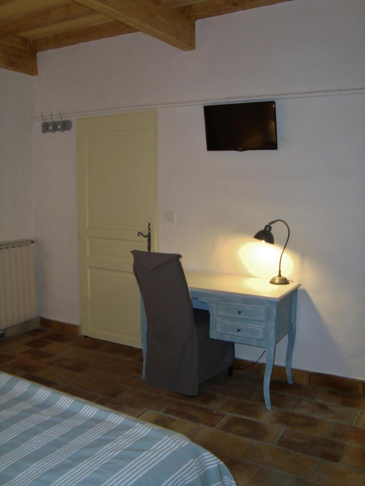 L'Escampe Panzió Saturargues Szoba fotó