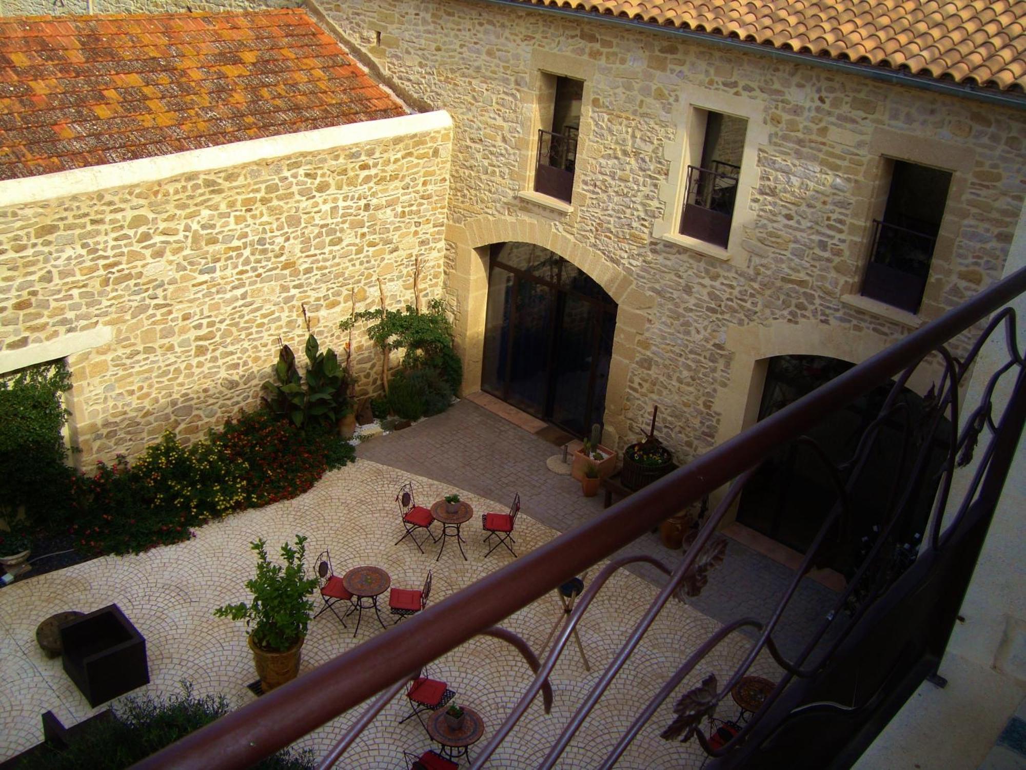 L'Escampe Panzió Saturargues Szoba fotó